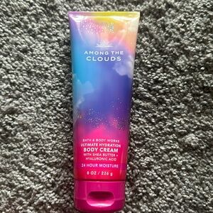 Among the clouds body cream